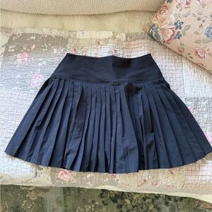 Chic Black A-Line Pleated Skirt